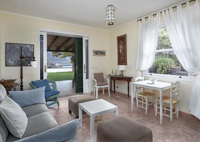 Sabinas Playa - El Guincho, Casa de Férias