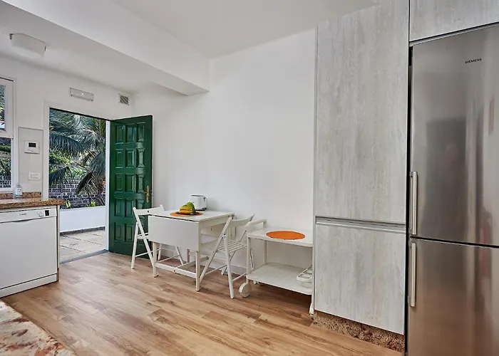 Sabinas Playa - El Guincho, *